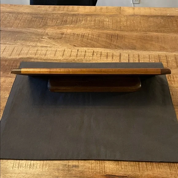 Challenge Coin Display Stand Rack Hand Made Hardwood - Picture 3 of 6